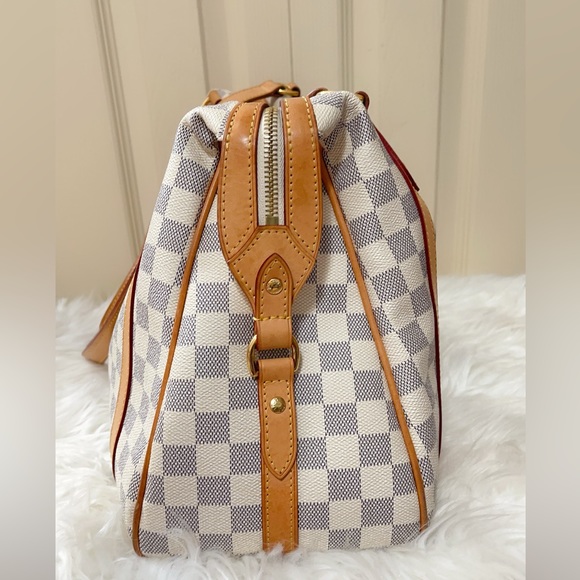 Louis Vuitton Stresa GM Damier Azur Shoulder Bag - Picture 4 of 15